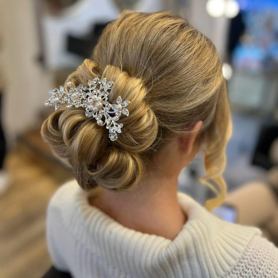 Hair updos Ringwood Westbourne Hair Salons